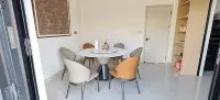 Bridge View Homestay - 조식 운영