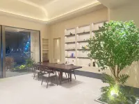 朋悅花園飯店（深圳灣口岸海上世界地鐵站店） 水湾附近的飯店