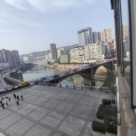 Tongjiang Far East Hotel