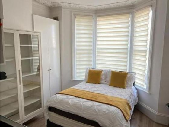 托特納姆城市住宿,七姐妹火車站飯店