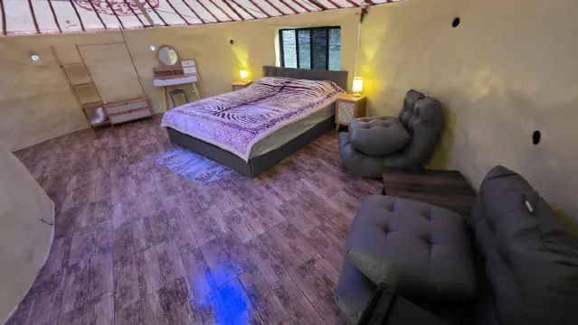 บ้านมงคลเลีย บี