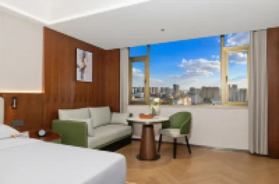 Linquan Days Wyndham Hotel