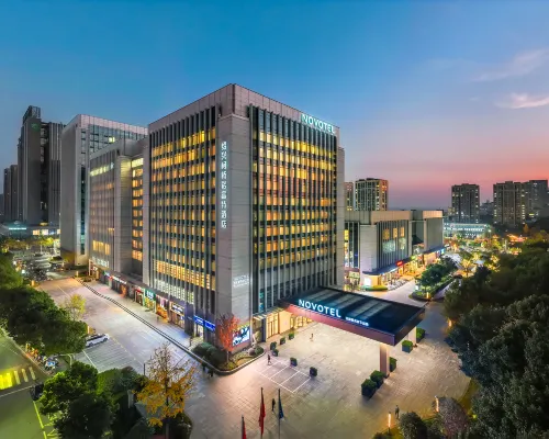 NOVOTEL Shaoxing Keqiao Hôtels à : Shaoxing