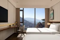 Joyous Hotel