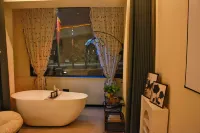 Xichao No. 84 Homestay (Xinzhou Ancient City) - 2-نجوم