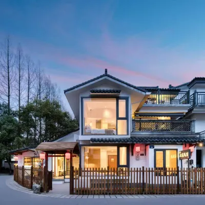 Hangzhou West Lake Sanzhai Homestay (Leifeng Pagoda Store) Отели рядом с достопримечательностью «Храм Джинси»