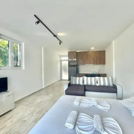 Bucanero Apartments
