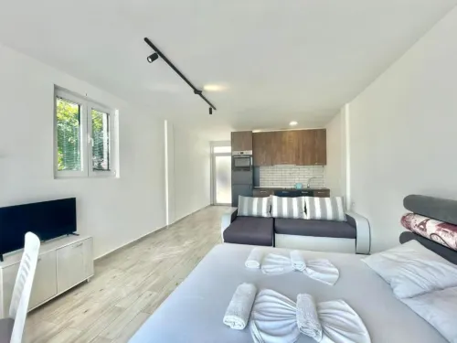 Bucanero Apartments - 3-Star