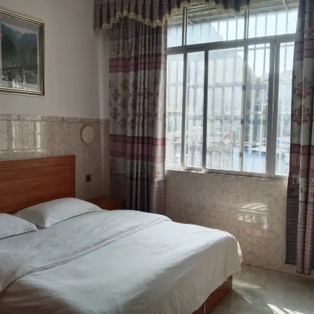 Dahua Qibainong Grand Hotel