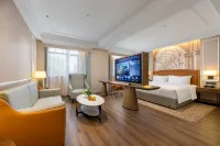 Vienna International Hotel (Xinghua Darfur Branch)
