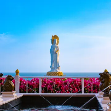 Nanshan Hotel Отели рядом с достопримечательностью «Храм Наньшань»