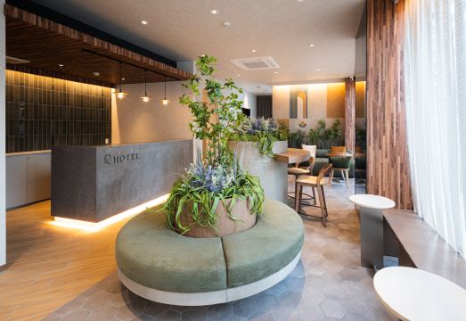 알 호텔 난바 이스트 로비