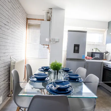 2 bed Smart Stay in Five Ways