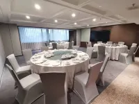 GZHOTEL | LN HOTEL · Haizhu Square Station, Beijing Road Pedestrian Street - de negocios
