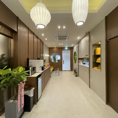 BUTTON HOTEL GUSEO Отели рядом с достопримечательностью «Храм Беомеоса»
