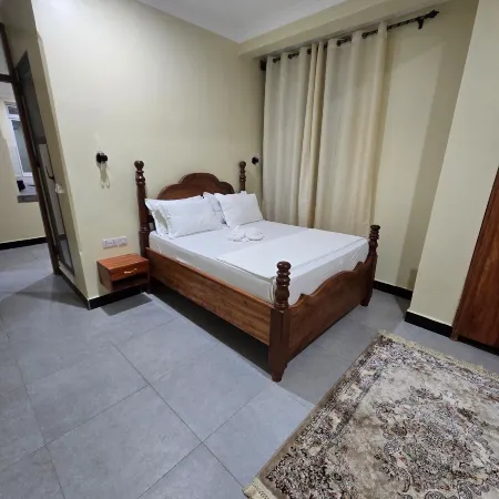 Al-mendhiry Apartment