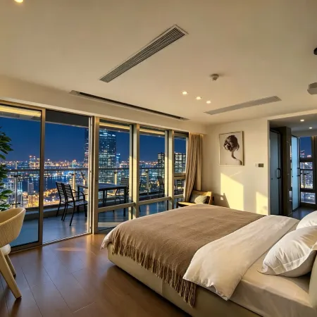 Chongqing Summit · Cloud River View 69th Sky B&B(Jiefangbei Area/Hong Ya Cave)