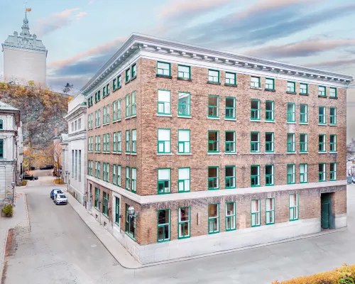 Les Lofts de la Barricade - Par les Lofts Vieux-Québec Hotels near Espace 400