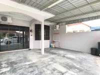 Sakura 2 Homestay Kampar by Sakura Homestay