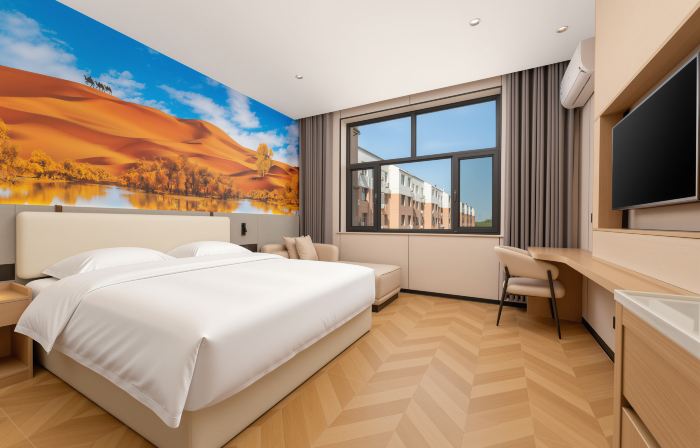 Yuehua Business Hotel, Ejina