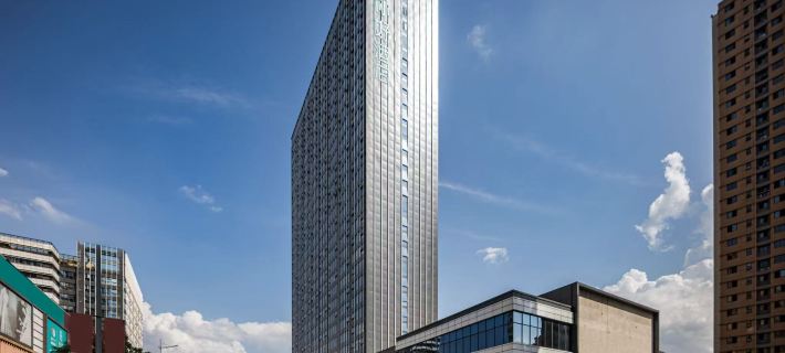 Ni Hao Hotel (Yichun Drum Tower Pedestrian Street Runda International) Отели в г. Ичунь