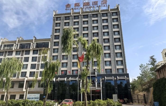 Golden Unicorn Hotel