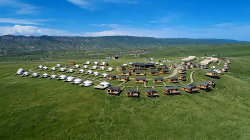 Kalajun Kunmi Licheng Mingyu Wild Luxury Campsite