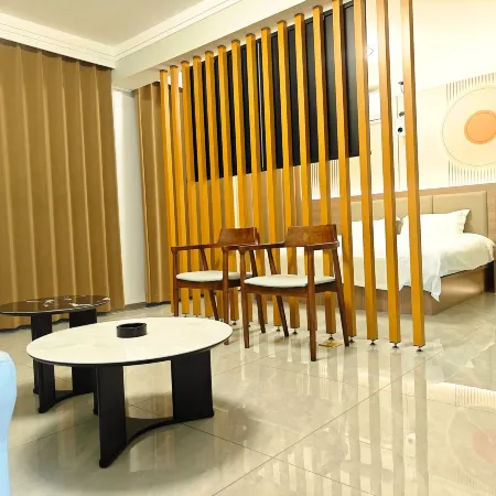 Zhixiangjia Hotel (Sanhe Yingbin South Road)