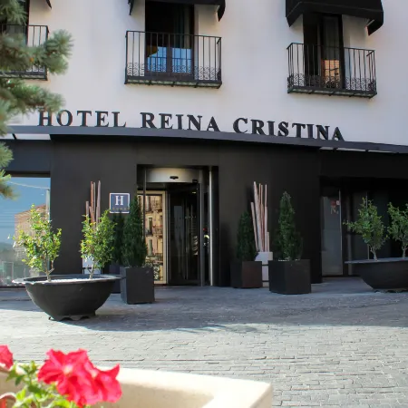 Hotel Reina Cristina