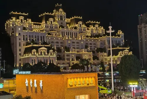 Guiyang Mingze Hotel (Huaguoyuan Fortune Plaza Branch) - Condos