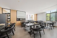 Maitreya Blue Lake Hot Spring Resort Hotel - servizio colazione
