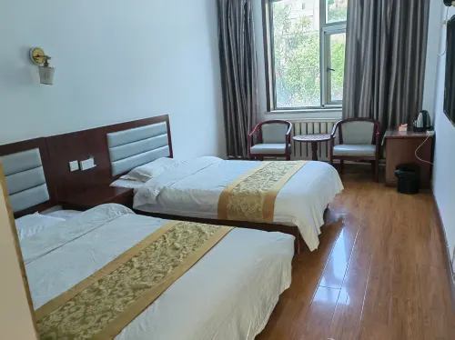 Jinlize Hotel (Baicheng Railway Station) - 2-Star