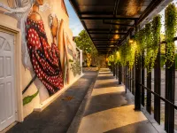 La Villa Boutique Hotel - parking