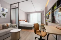 Chengdu East Station Hilton Hui Ting Hotel - 4-Star