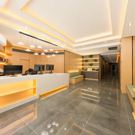 Jingzhouhui Business Hotel (Universal Beijing Jiukeshu Subway Station)