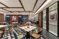 Four Points by Sheraton Chengdu Kuanzhaixiangzi Alleys - breakfast