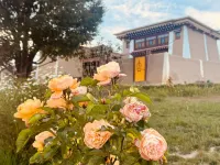 Zhangge Zanba Manor - Mountain View