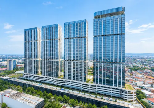 Pollux Habibie A1603 - Studio with City & Sea Views by istaycomfy - 停車場
