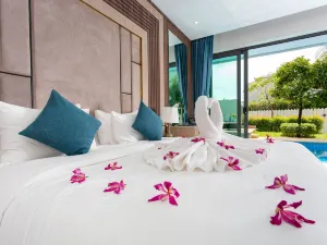 Castle Bayview Resort & Spa