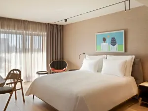 Dusit Suites Athens