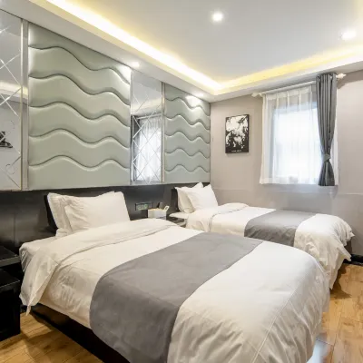 Iforest Hotel(Jiangsu Road Station) Các khách sạn gần Đường Vũ Định