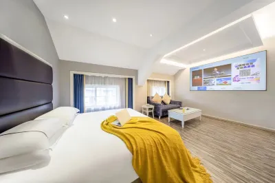 Ling Shang Hotel (Yiwu International Trade City)