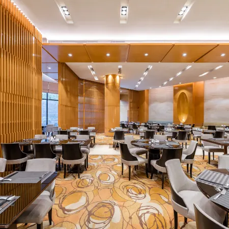Sheraton Zhongshan Hotel