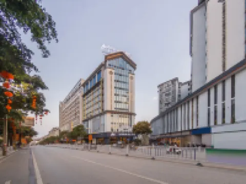 Homeinn Selected Hotel (Baise Longlin Yingbin Road Bus Terminal) Hotels in Longlin