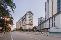 Homeinn Selected Hotel (Baise Longlin Yingbin Road Bus Terminal) Hotels in Longlin