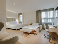 Hesperia Murcia Centro Hotels near Roman Bridge