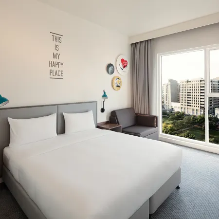 Rove City Centre, Deira