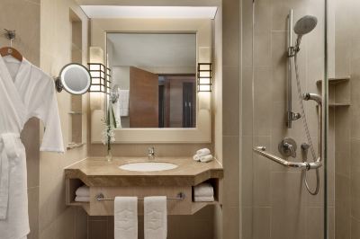 【ガーデンウィング】デラックスルーム シャングリ・ラ ラサリアリゾート＆スパ コタキナバルの写真