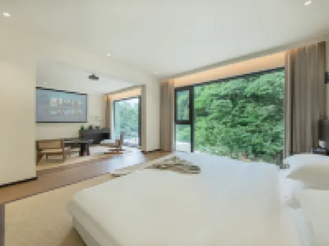 Only this fairyland,  designer art villa mountain lodging Hotels near Zhebei Grand Canyon