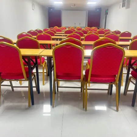 Eaka Hotel (Shijiazhuang Guanghua Road) Отели рядом с достопримечательностью «Чанган»